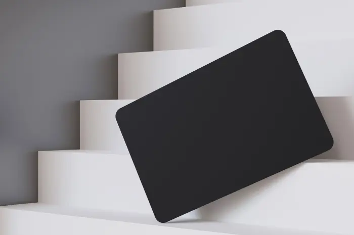 Syarat Memiliki Black Card