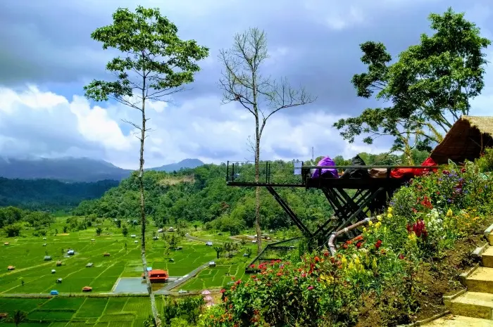 Destinasi Wisata Tomohon dengan Perpaduan Alam & Budaya khas